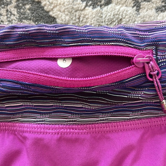 lululemon athletica Speed Short Ultra Violet/Space Dye Twist/Naval Blue Size 6 - Picture 5 of 6